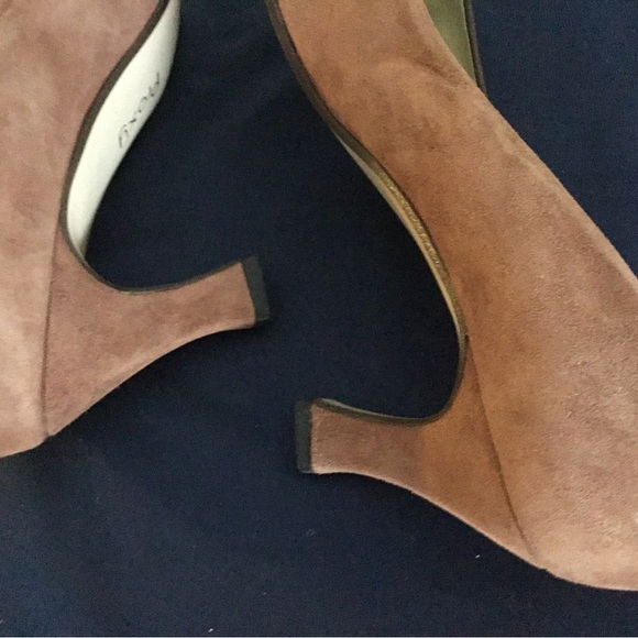 Vintage Italian Proxy Suede Heels - Picture 10 of 16